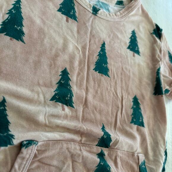 Ready Set Romper Bamboo Pine Fir Tree Winter Holiday Romper Size 3/4 EUC - Picture 4 of 4